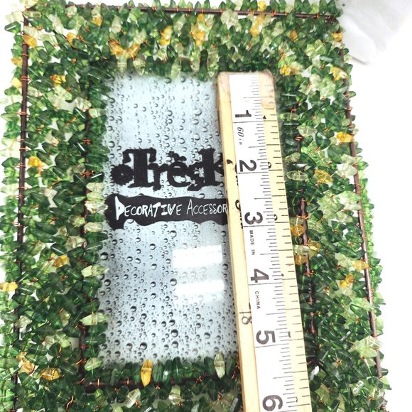 Treska Green Hand beaded Photo Frame 4x6 Photo - Picture 10 of 12